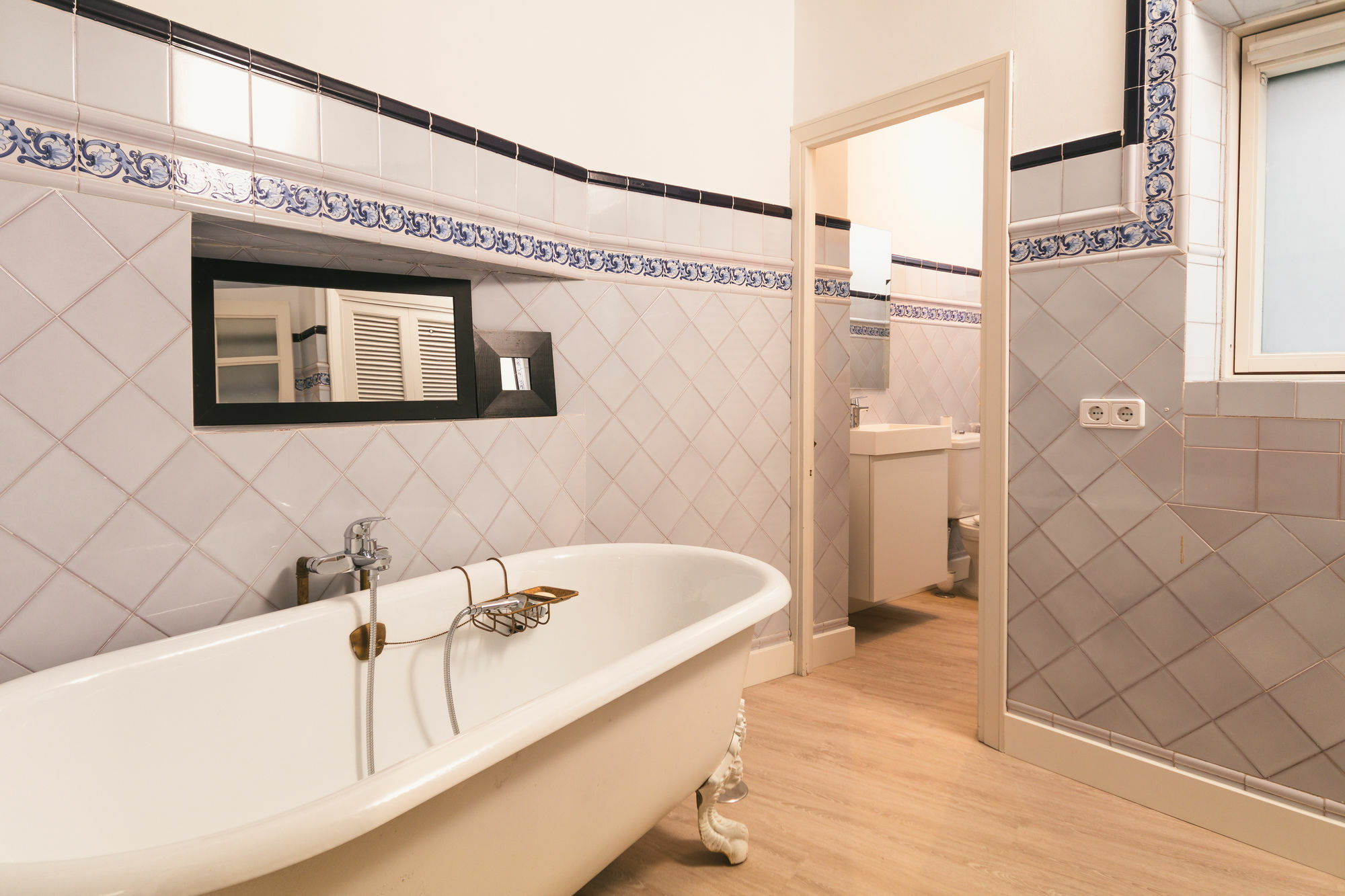 Pyr Select Plaza Santa Ana Apartment Madrid Exterior photo